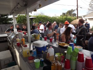 Long poolside bar in Glendora