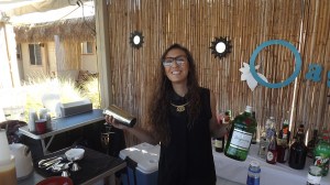 Fellow bartender, Mia